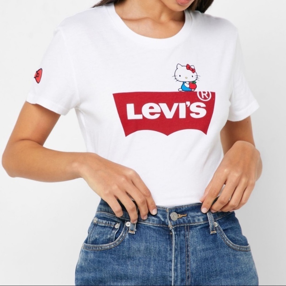 Levi’s Hello Kitty Womens Tshirt